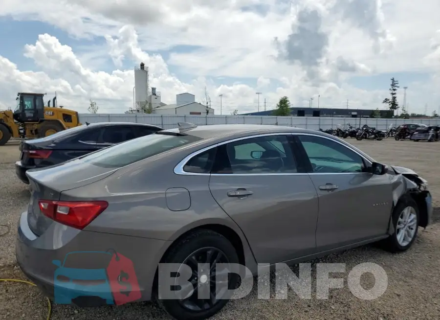 1G1ZD5ST9JF156271 Photo# 3