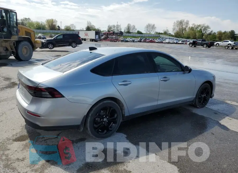 1HGCY1F42SA002093 Photo# 3