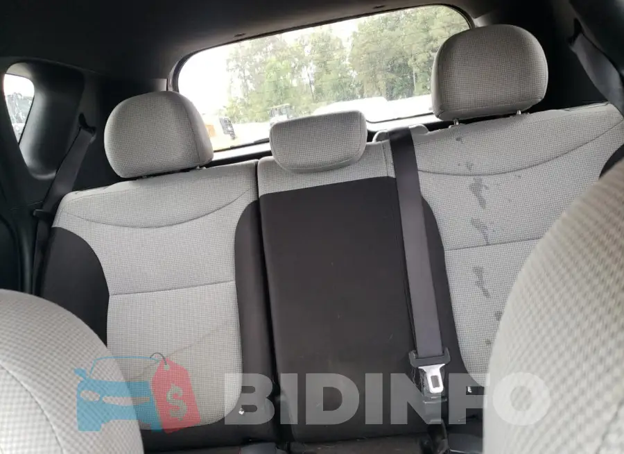KNDJN2A20G7373848 Photo# 10