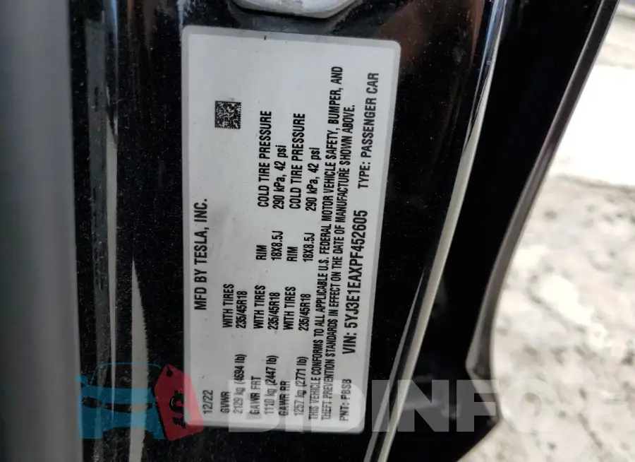 5YJ3E1EAXPF452605 Photo# 12