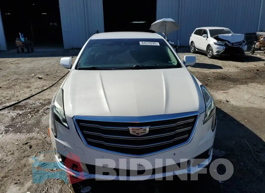 2G61M5S34J9176556 Photo# 5