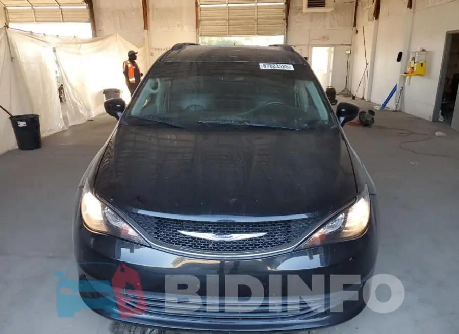 2C4RC1DG8LR262421 Photo# 5