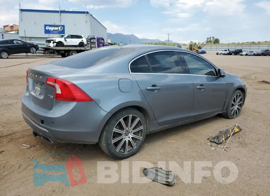 LYV402FK6GB095750 Photo# 3