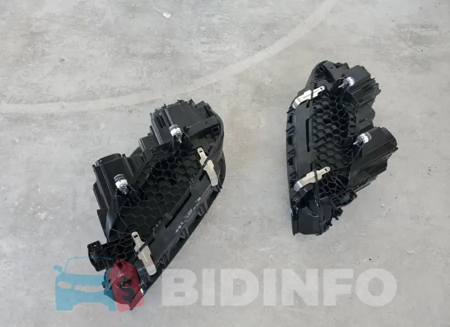 5UX13EU06R9V57795 Photo# 13