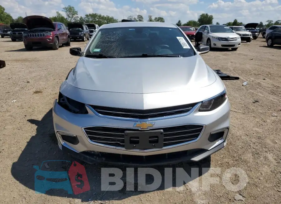 1G1ZB5ST1JF269847 Photo# 5