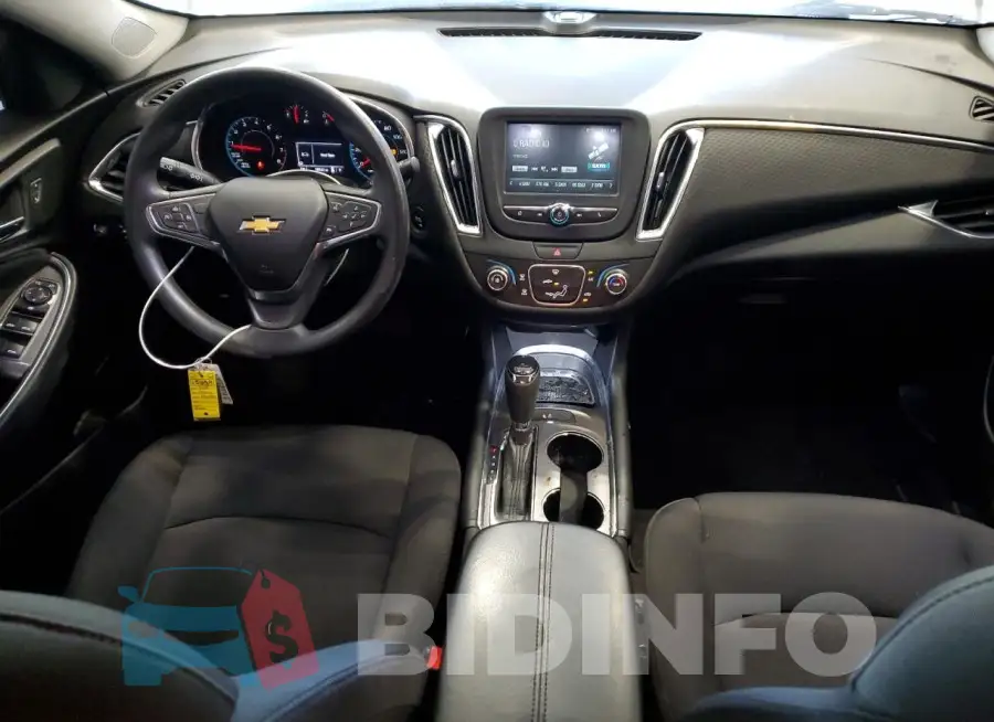 1G1ZD5ST1JF140016 Photo# 8