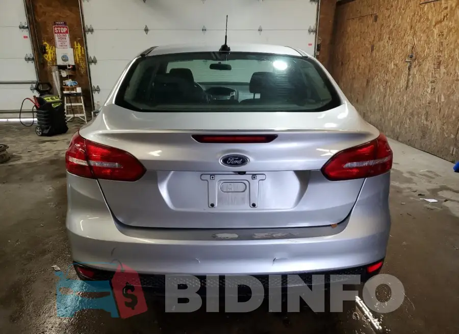 1FADP3F26JL206761 Photo# 6