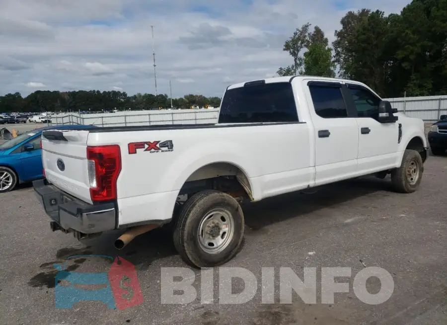 1FT7W2B64KEC54746 Photo# 3