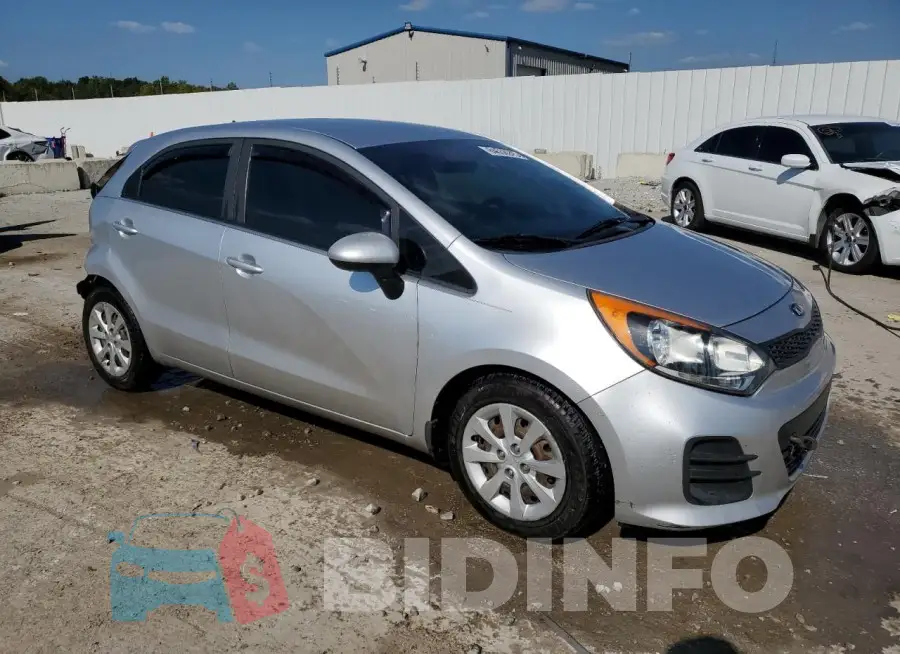 KNADM5A36G6676484 Photo# 4