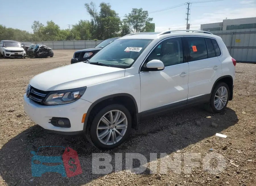 WVGAV7AXXGW562131 Photo# 1