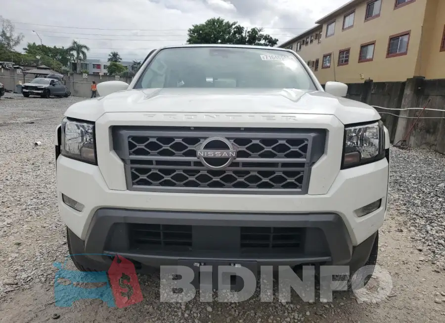 1N6ED1EK2PN615055 Photo# 5