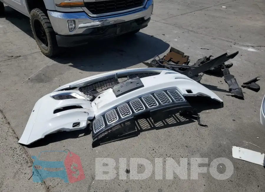 1C4RJFJT5KC540302 Photo# 13