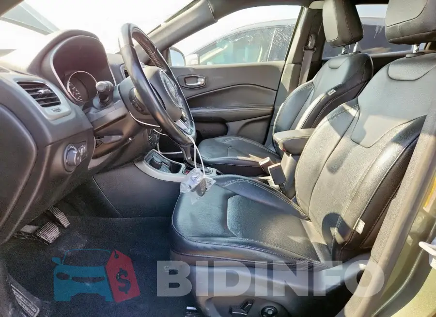 3C4NJDEB8MT589313 Photo# 7