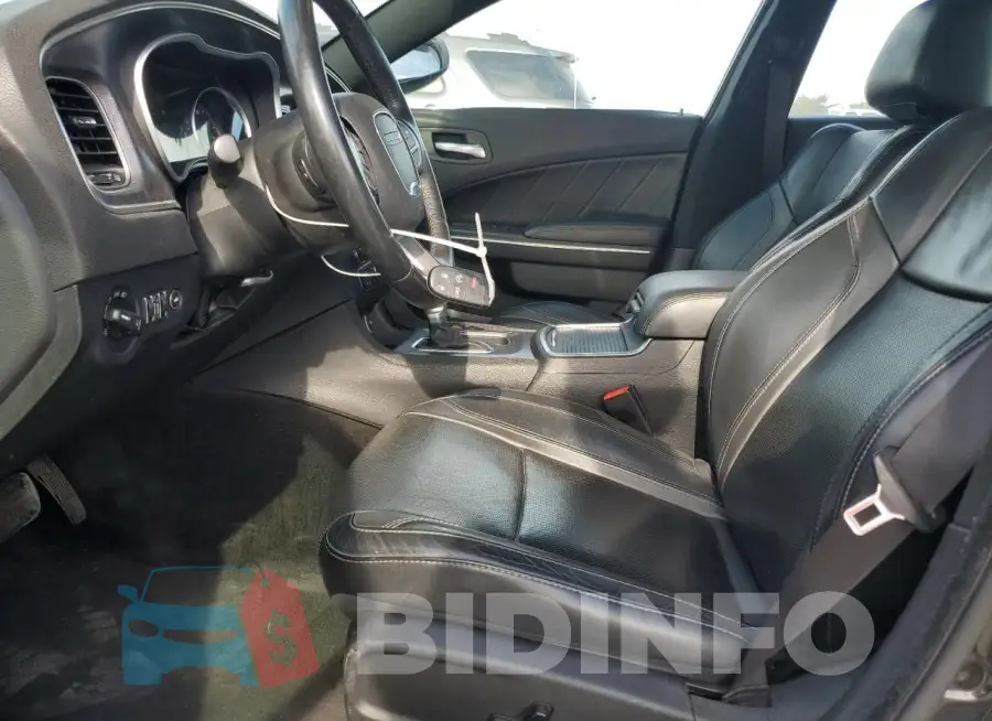 2C3CDXJG2GH147162 Photo# 7