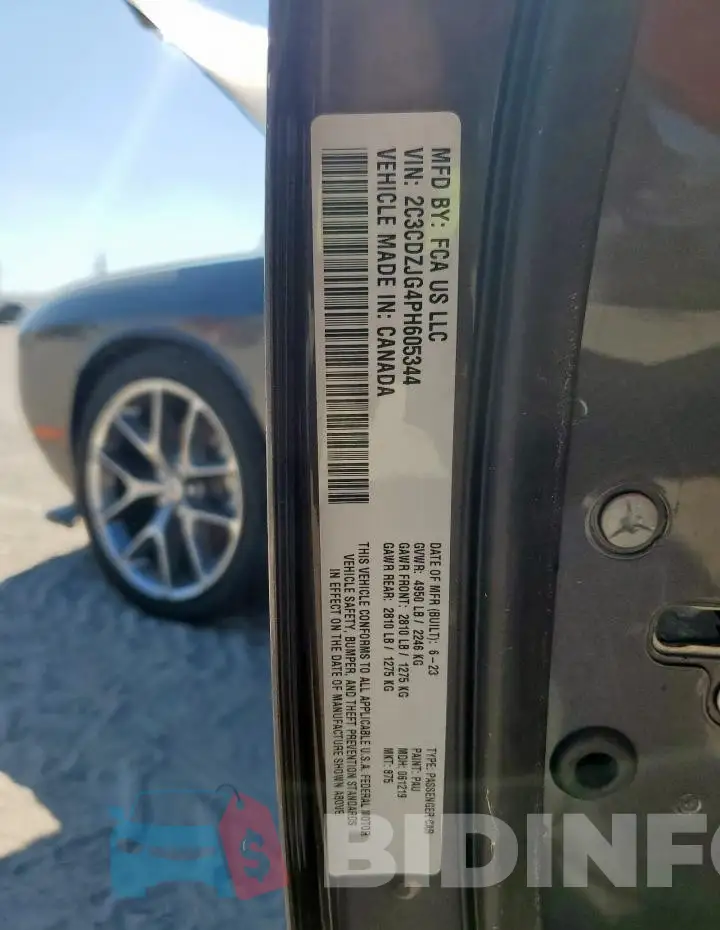 2C3CDZJG4PH605344 Photo# 12