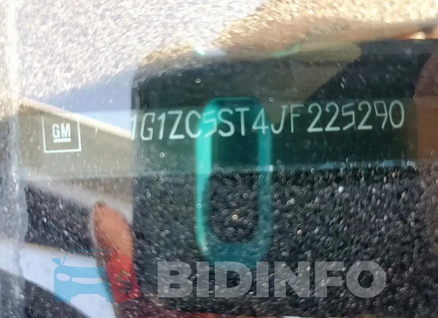 1G1ZC5ST4JF225290 Photo# 13