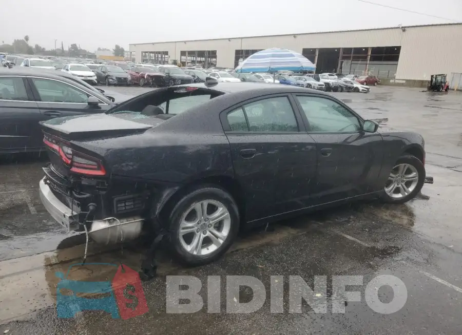 2C3CDXBG4PH690947 Photo# 3
