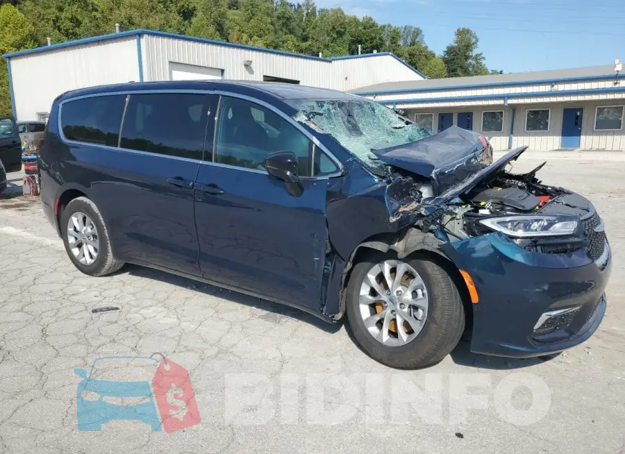 2C4RC3BG1SR559043 Photo# 4