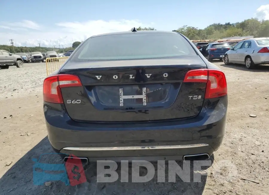 LYV402HK2HB129472 Photo# 6