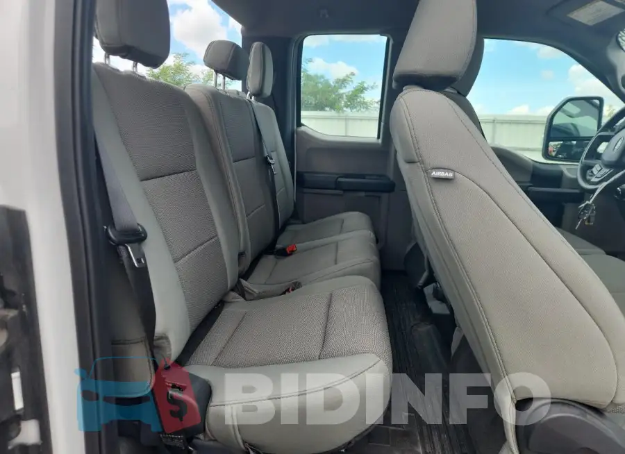 1FT7X2B60NEE90361 Photo# 10