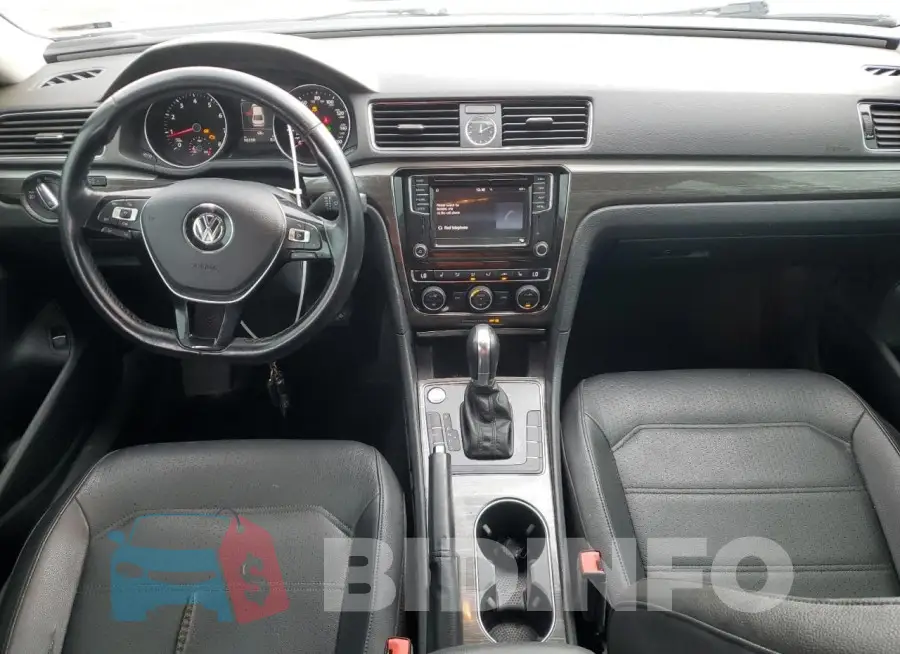 1VWGT7A32HC040434 Photo# 8
