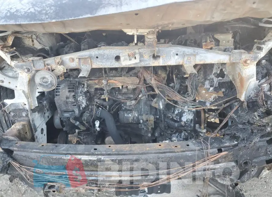 JN1BJ1CP4JW109227 Photo# 12