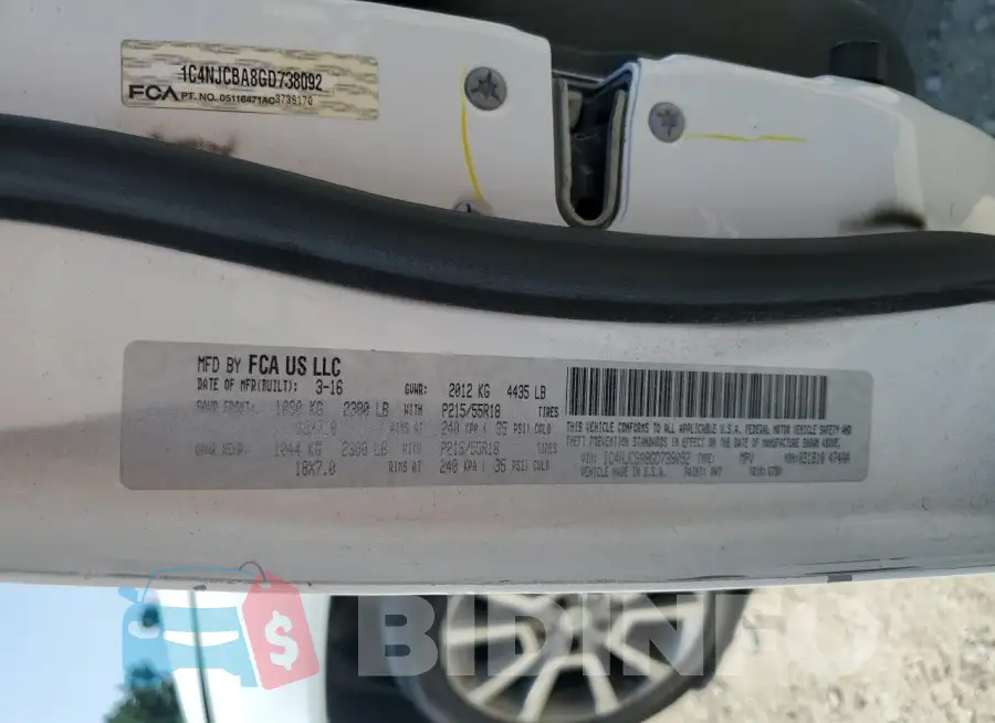 1C4NJCBA8GD738092 Photo# 13