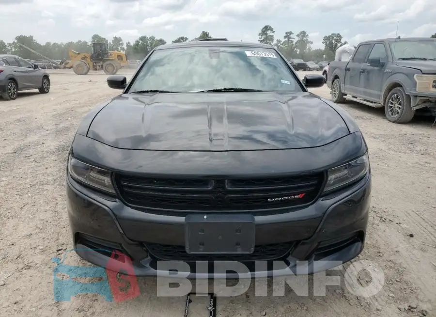 2C3CDXBG0JH200530 Photo# 5