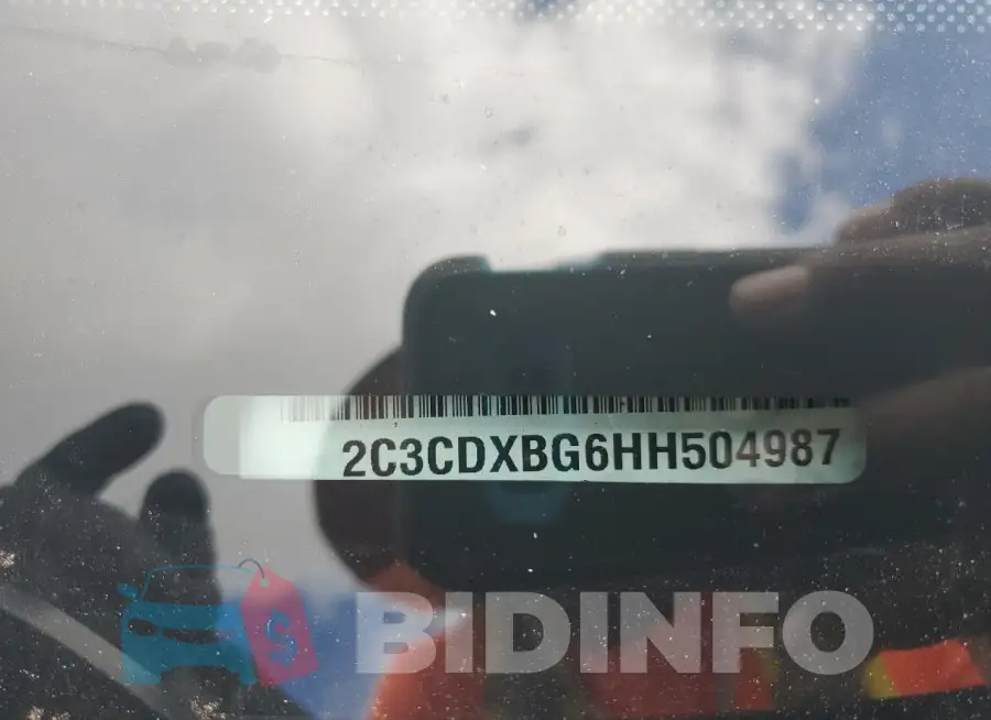 2C3CDXBG6HH504987 Photo# 13