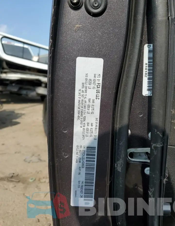 2C3CDXJG6JH330636 Photo# 12
