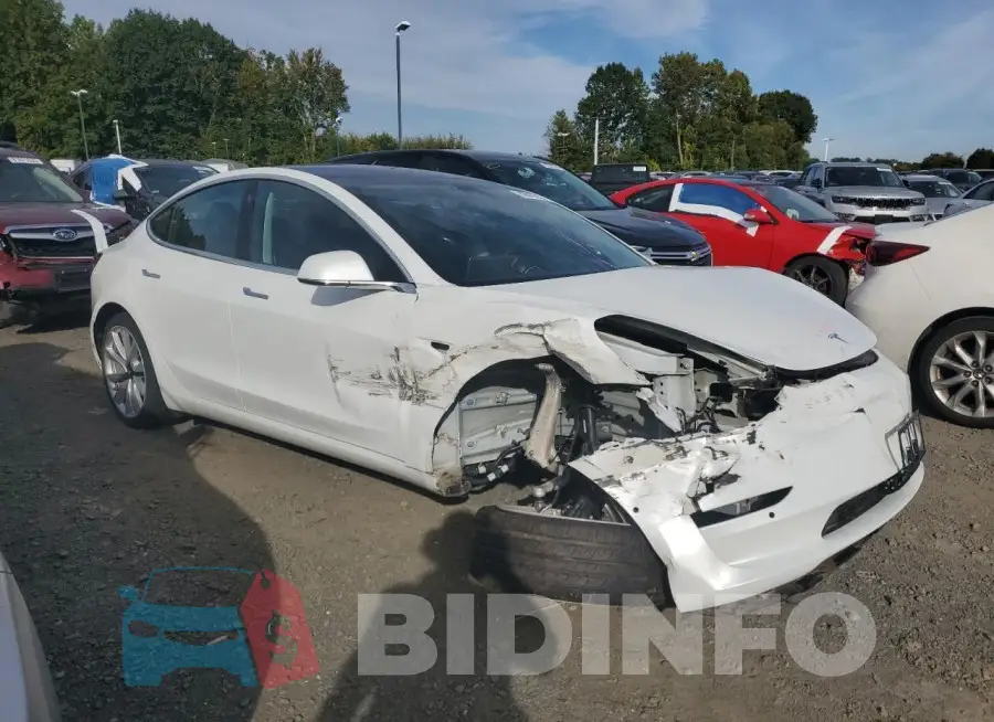 5YJ3E1EB7JF122016 Photo# 4