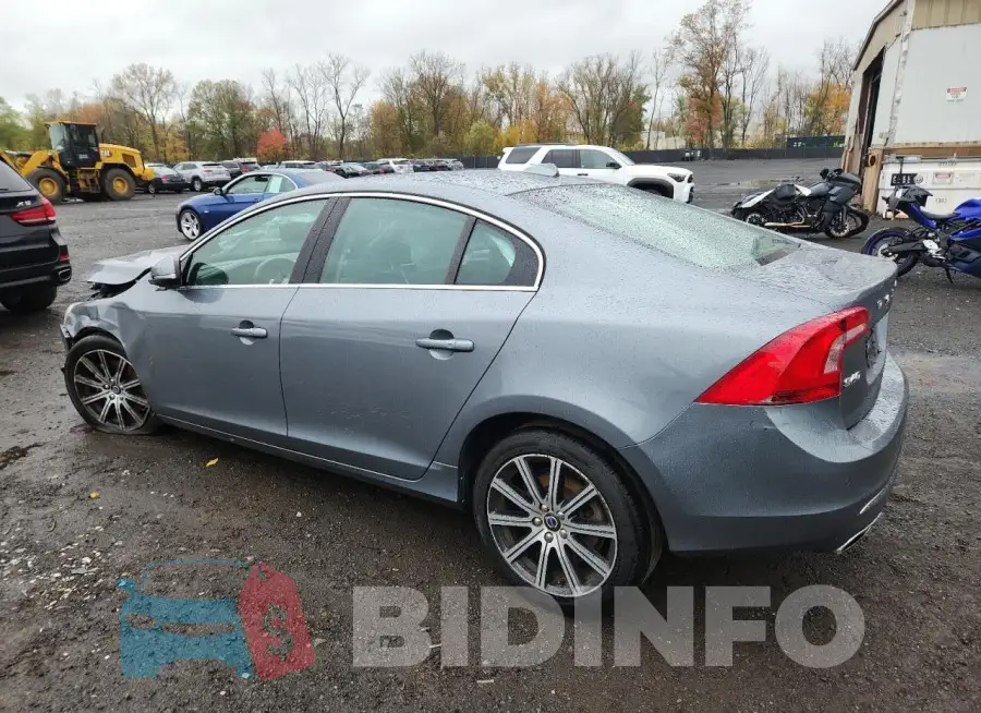 LYV402TK4HB125690 Photo# 2