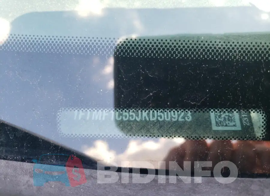 1FTMF1C55JKD50923 Photo# 10
