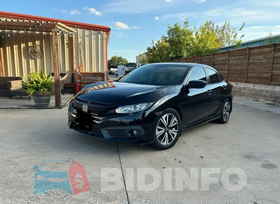 2HGFC1F7XHH650149 Photo# 2