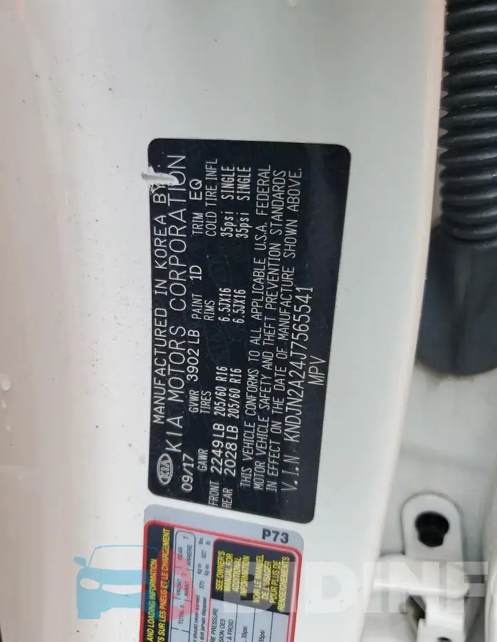 KNDJN2A24J7565541 Photo# 13