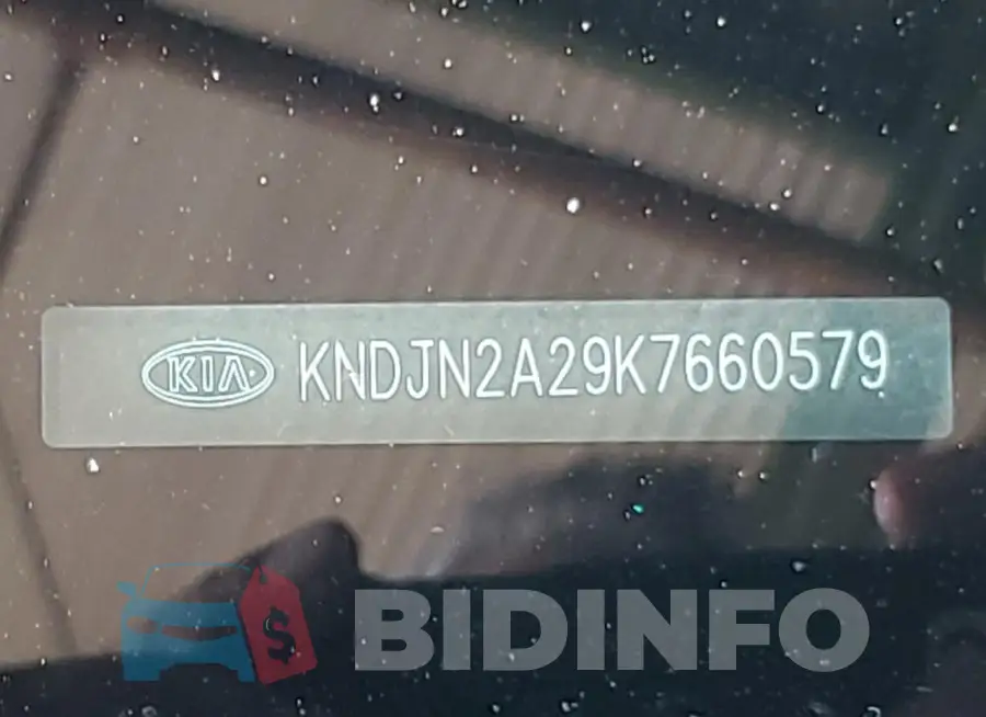 KNDJN2A29K7660579 Photo# 12