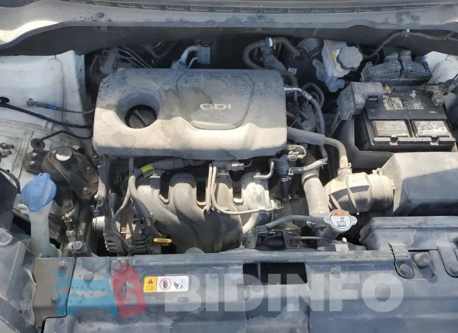 KNDJN2A2XH7461744 Photo# 11