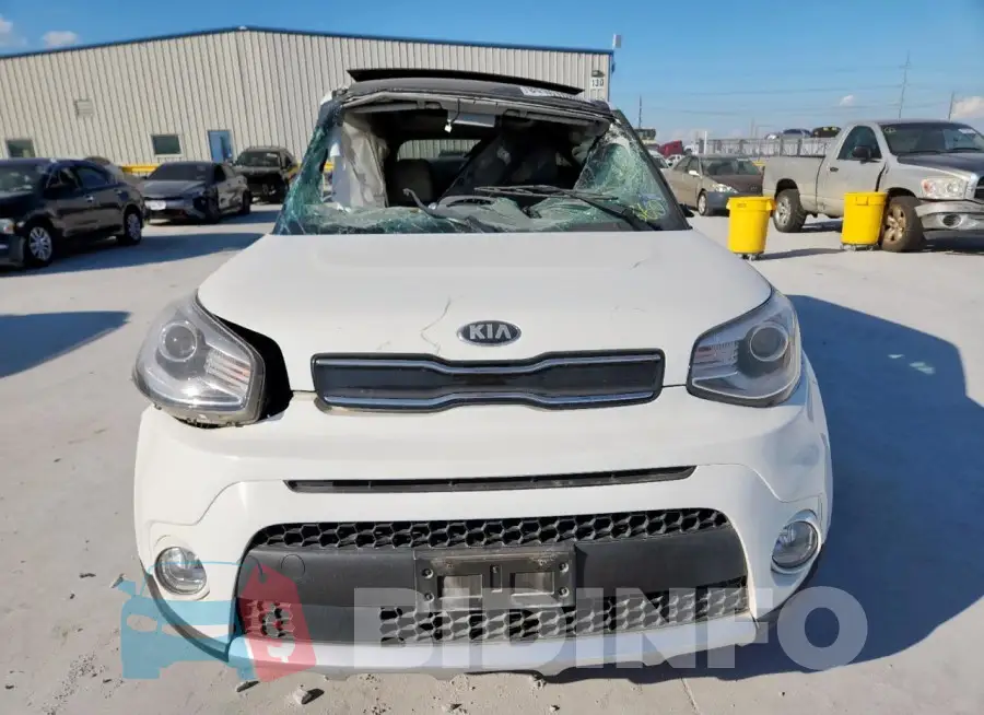 KNDJP3A50J7900532 Photo# 5