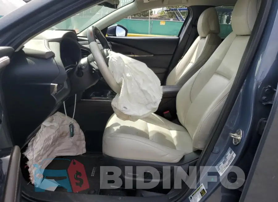 3MVDMBDM1MM216262 Photo# 7