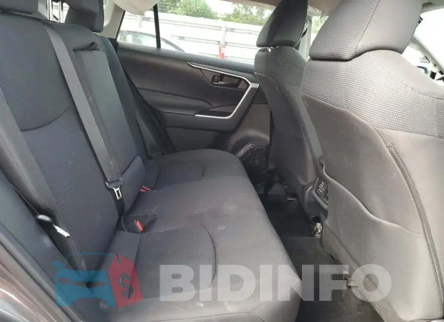 2T3K1RFV8RW347887 Photo# 11