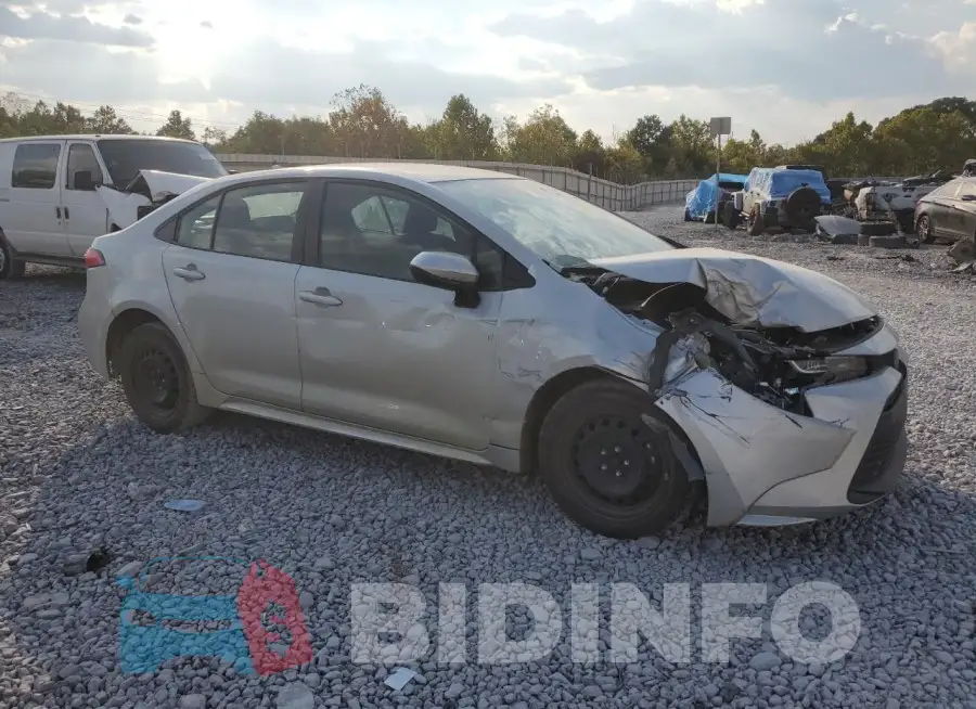 5YFB4MDE3RP150990 Photo# 4