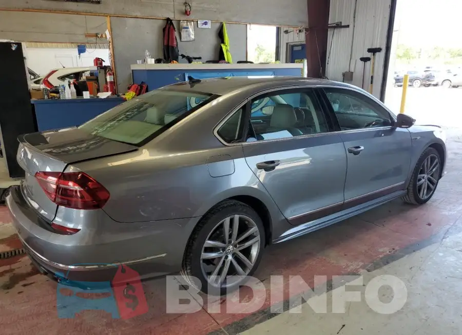1VWDT7A30HC045831 Photo# 3