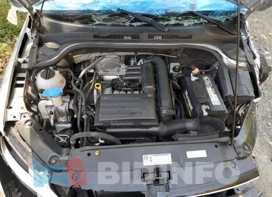 3VW167AJ8GM278670 Photo# 11