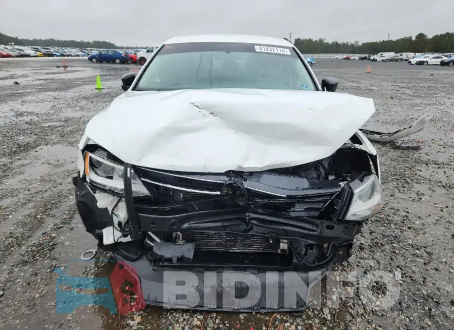 3VW267AJ5GM213960 Photo# 5