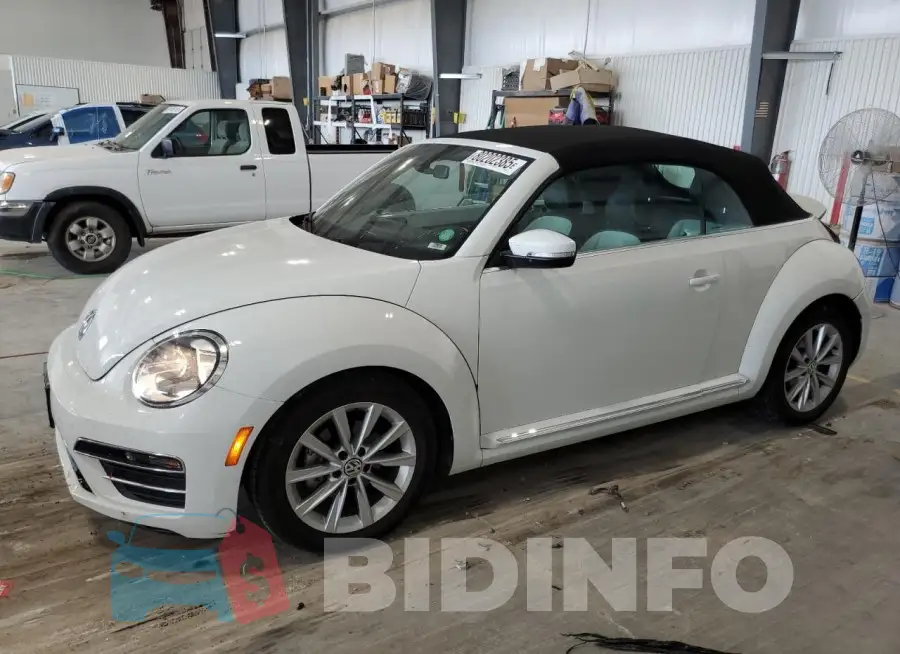 3VW5DAAT5JM506167 Photo# 1