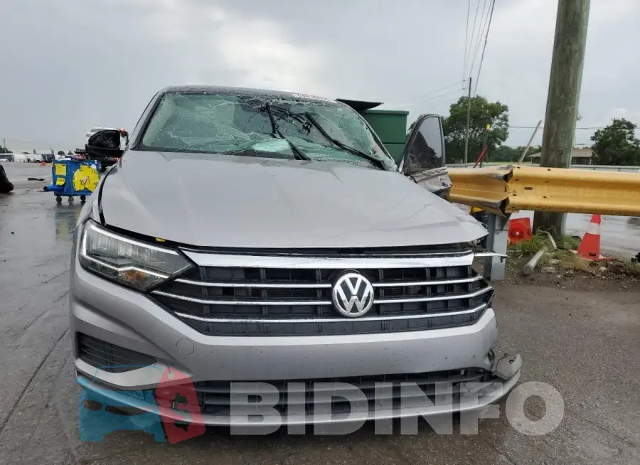 3VWCB7BU4LM052018 Photo# 5