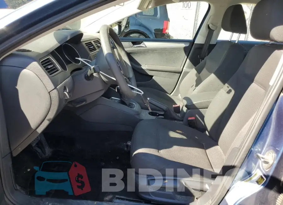 3VWD67AJ7GM387747 Photo# 7