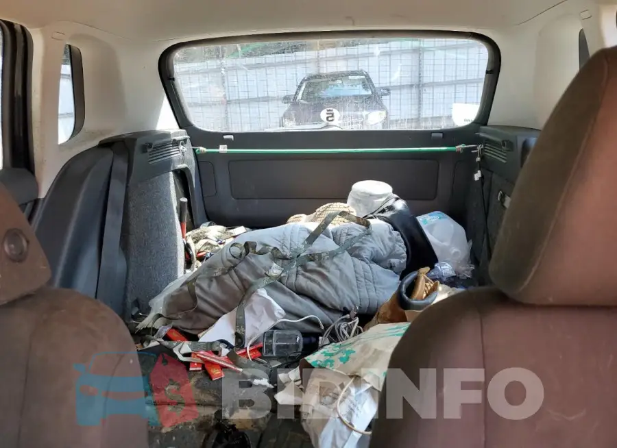 WVGAV7AX2HK048377 Photo# 10