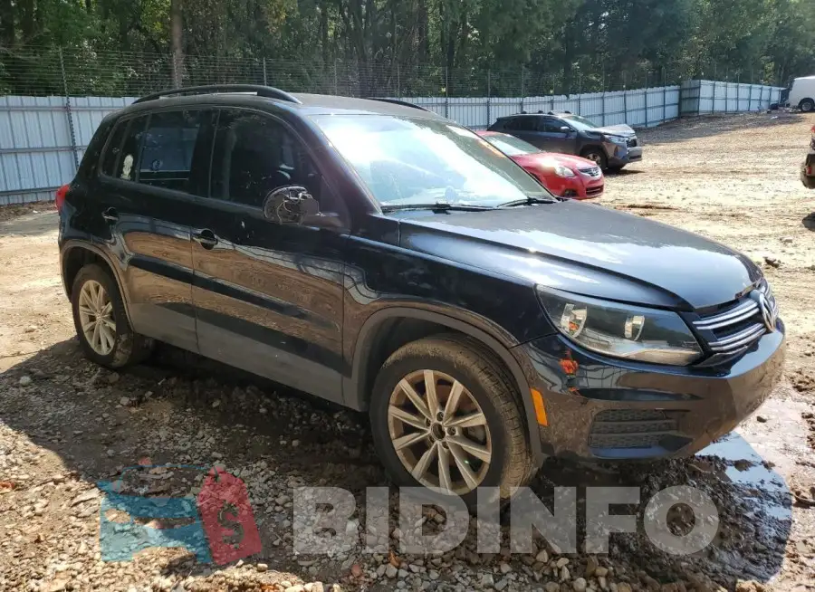 WVGAV7AX2HK048377 Photo# 4