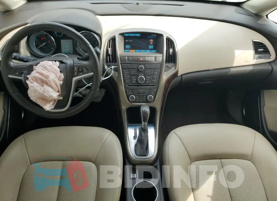 1G4PW5SK4G4174676 Photo# 8
